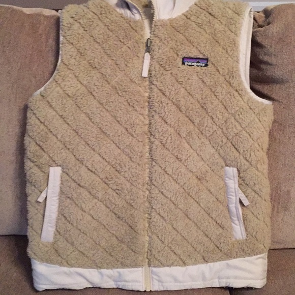 hooded fleece vest women's